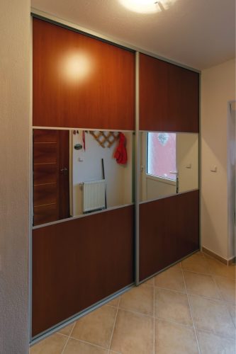 Vestavěná skříň Plzeň Vinice